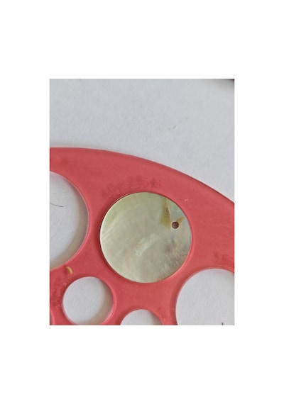25 Mm Yandan Delikli Doğal Düğme 40 Boy 10 Adet