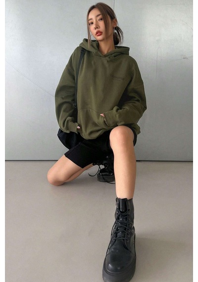 Harmandar Üç İplik Courageous Baskılı Kadın Çimen Kanguru Cepli Kapüşonlu Sweatshirt Hoodie Çimen Harmandar Üç İplik Courageous Baskılı Kadın Çimen Kanguru Cepli Kapüşonlu Sweatshirt Hoodie Çimen
