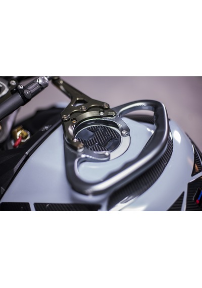 Suzuki - Gsx-s1000 İle Uyumlu Kaydırmaz 6d Karbon 40 Parça Tank Pad Seti Gc81 Karbon - Siyah