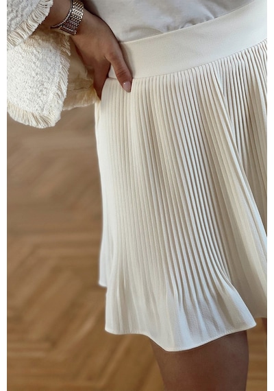 Fashion Cocktail Astarı Şortlu Pileli Pliseli Beli Lastikli Ofis Günlük Gecelik Mini Dalgalı Hareketli Şort Etek Beyaz Fashion Cocktail Astarı Şortlu Pileli Pliseli Beli Lastikli Ofis Günlük Gecelik Mini Dalgalı Hareketli Şort Etek Beyaz