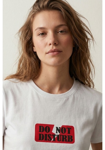 Elemge %100 Pamuk Pijama Üstü T-shirt Süprem Compact Penye Kadın Rahat Kalıp Beyaz Kısa Kol Do Not Disturb
