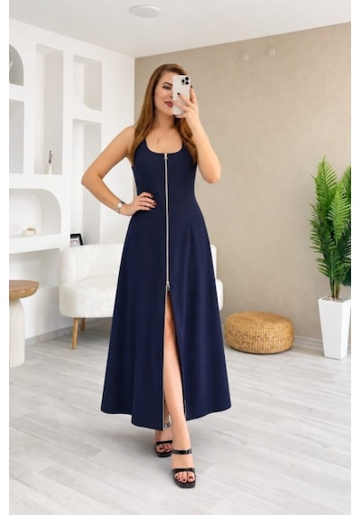 Efnaz Style Kadın Askılı Kare Yaka Önden Fermuarlı Geniş Kesim Janjan Krep Elbise Lacivert Efnaz Style Kadın Askılı Kare Yaka Önden Fermuarlı Geniş Kesim Janjan Krep Elbise Lacivert