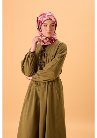 Silk Home Organik Pamuk İpek Eşarp Su Yeşili-pembe-çilek Kırmızısı Desenli Kaymaz Tok Duruşlu 90x90 Çok Renkli