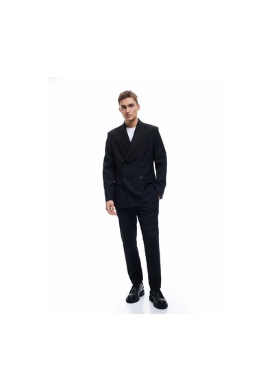 Koton Kırlangıç Yaka Kapaklı Cepli Düğmeli Uzun Kollu Blazer Ceket Siyah 5sam50016hw Siyah Koton Kırlangıç Yaka Kapaklı Cepli Düğmeli Uzun Kollu Blazer Ceket Siyah 5sam50016hw Siyah