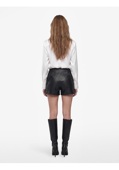 Koton Slim Fit Pileli Suni Deri Görünümlü Şort Etek Siyah 7wak70071pw