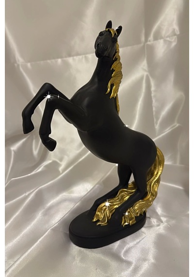 Kaideli Şahlanan Kırat Gold Yeleli Siyah