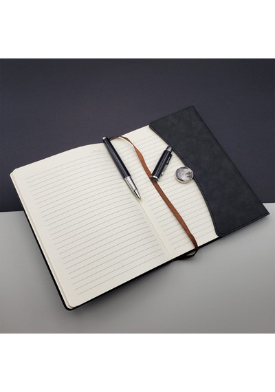 Mobgift Düğme Detaylı Tarihsiz Deri Defter Kalem Seti Siyah