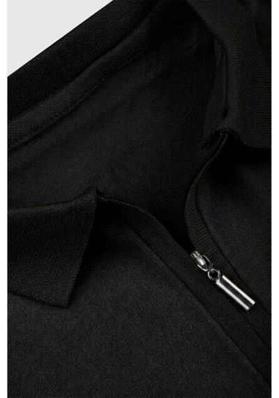 Deepsea Erkek Siyah Slim Fit Nefes Alan Pamuklu Polo Yaka Tişört Dar Kesim Likralı Triko Tişört 2505001 Siyah Deepsea Erkek Siyah Slim Fit Nefes Alan Pamuklu Polo Yaka Tişört Dar Kesim Likralı Triko Tişört 2505001 Siyah