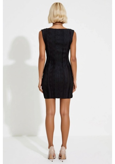 Benerly Kadın Mini Bodycon Kayık Yaka Kolsuz Gofre Dokulu Örme Kumaş Düz Siyah