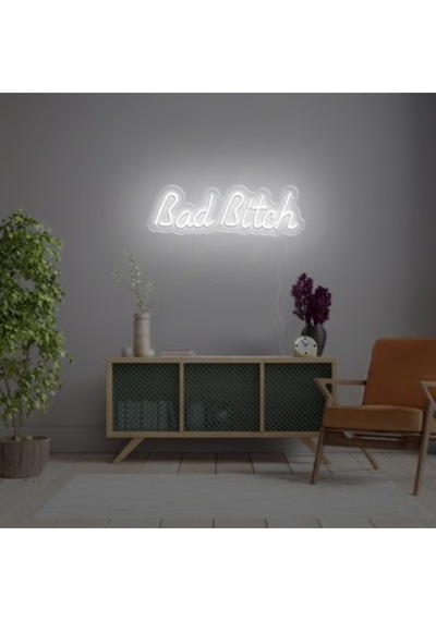 Bad Bitch Yazılı Neon Tabela Beyaz