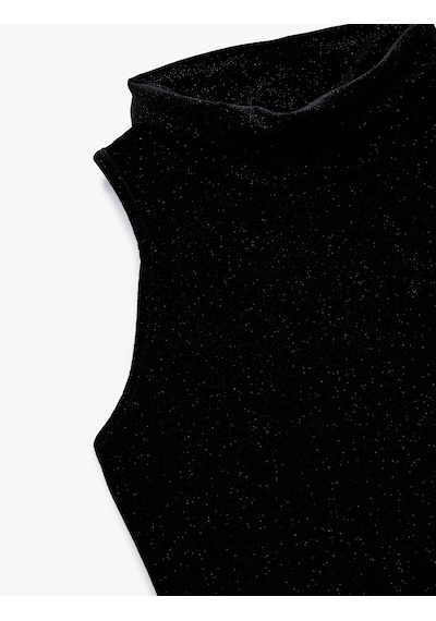 Koton Kolsuz Slim Fit Balıkçı Yaka Simli Crop Kadife Top Siyah 6wak10058ek Siyah