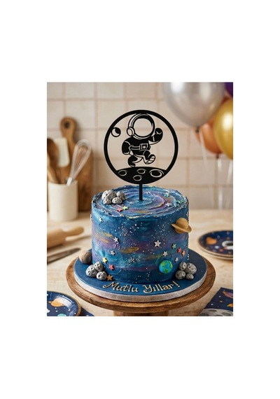 Doğum Günü Pasta Süsü Uzay Temalı Astronot 12x17 Ölçülerinde Tüm Yaşlar