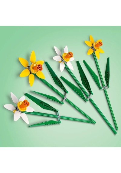 LEGO® Botanicals Nergis 40747 - 8 Yaş & Üzeri Çocuklar için Çiçek Model Yapım Seti (216 Parça)