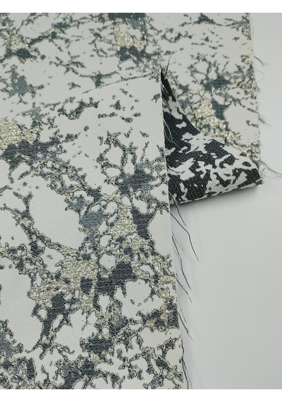Batik Desen Brokar Kumaş