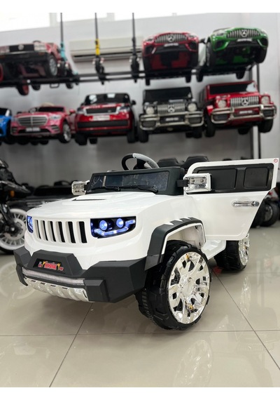 Hummer Akülü Araba 0-9 Yaş Beyaz