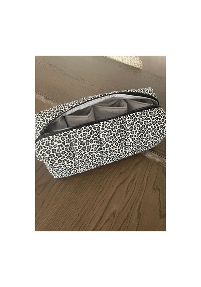 Airwrap Ve Tüm Saç Şekillendiriciler İçin Uygun Bölmeli Çanta Siyah