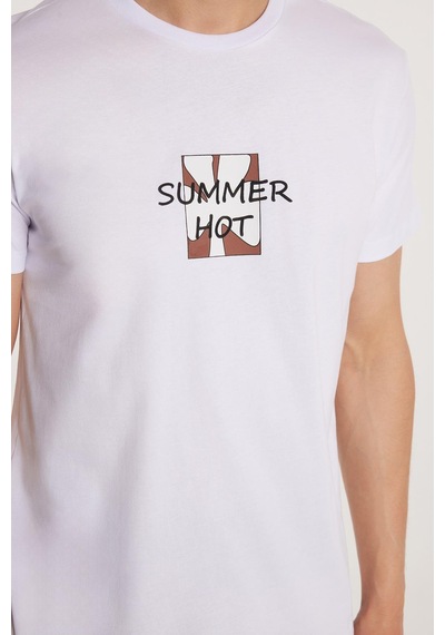 Tudors Erkek Slim Fit Dar Kesim %100 Pamuk Yumuşak Dokulu Baskılı Beyaz Bisiklet Yaka Tişört-33129 Beyaz Tudors Erkek Slim Fit Dar Kesim %100 Pamuk Yumuşak Dokulu Baskılı Beyaz Bisiklet Yaka Tişört-33129 Beyaz
