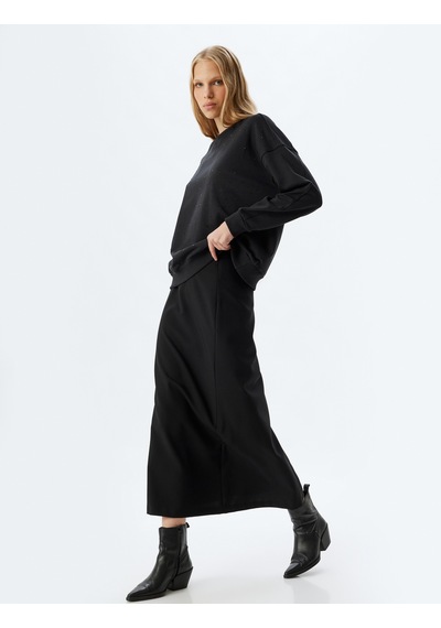 Koton Oversize Sweatshirt Bisiklet Yaka Taş Detaylı Uzun Kollu Pamuklu Siyah 5wal10494ık Siyah Koton Oversize Sweatshirt Bisiklet Yaka Taş Detaylı Uzun Kollu Pamuklu Siyah 5wal10494ık Siyah