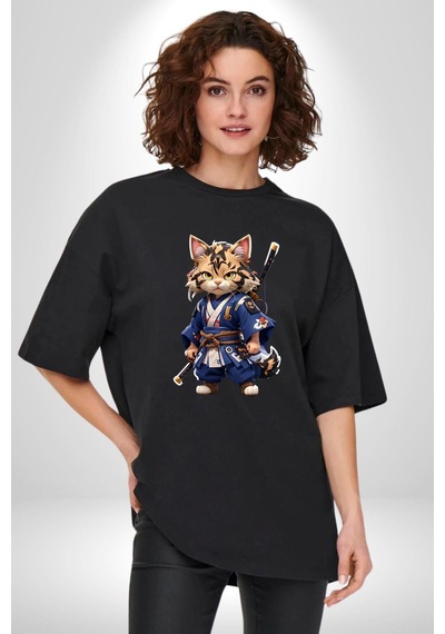 Asyalı Kedi Samuray Savaşcı Pamuklu Bisiklet Yaka Unisex Oversize Boyfriend Dijital Baskılı Siyah T-shirt Siyah