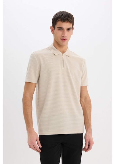 DeFacto Regular Fit Polo Yaka Fermuarlı Kısa Kollu Tişört E4233AX25SMBG737 DeFacto Regular Fit Polo Yaka Fermuarlı Kısa Kollu Tişört E4233AX25SMBG737