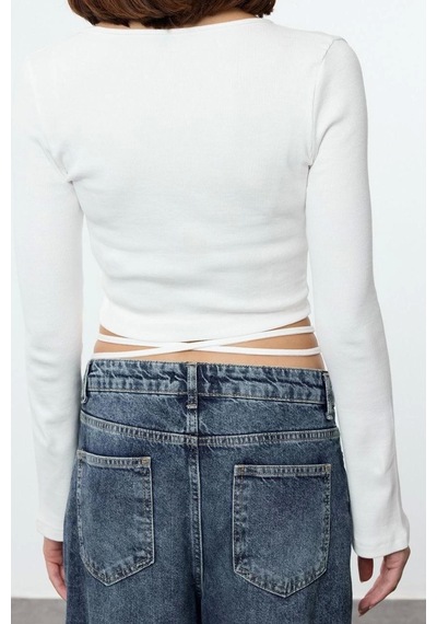 Ersefa Moda Kruvaze Örme Slim Düz Desen Casual Günlük Crop Uzun Kol Bluz Ekru