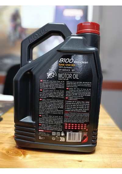 Motul 8100 Eco-clean 0w-30 5lt.