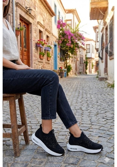Guja 26y302-1 Rahat Air Taban Taşlı Tekstil Bağcıksız Spor Sneaker Kadın Ayakkabı Siyah