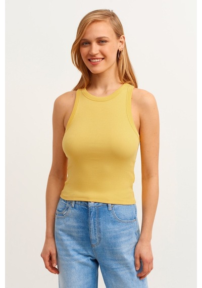La & Vetta Fitilli T-shirt Halter Yaka Örme Atlet L