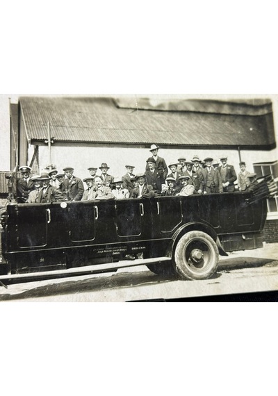 1900'lı Yılların Başından Daimler Y Charabanc C. W. Guyne Central Studios Clacton On Sea Kartpostal  Teşhir Ürün