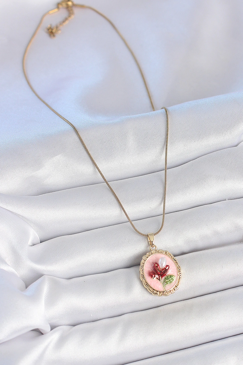 316l Çelik Gold Renk Zincir Pembe Mineli İncili Çiçek İşlemeli Portre Model Kadın Kolye Tpsttgsz3bjmı7xves8 Altın - Çok Renkli 316l Çelik Gold Renk Zincir Pembe Mineli İncili Çiçek İşlemeli Portre Model Kadın Kolye Tpsttgsz3bjmı7xves8 Altın - Çok Renkli
