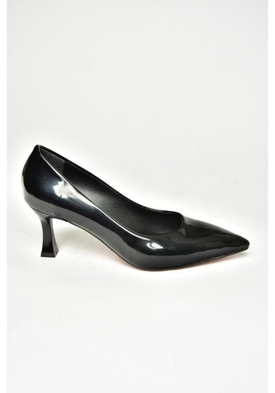 Fox Shoes T676032008 Siyah Rugan Kalın Topuklu Kadın Ayakkabı Siyah