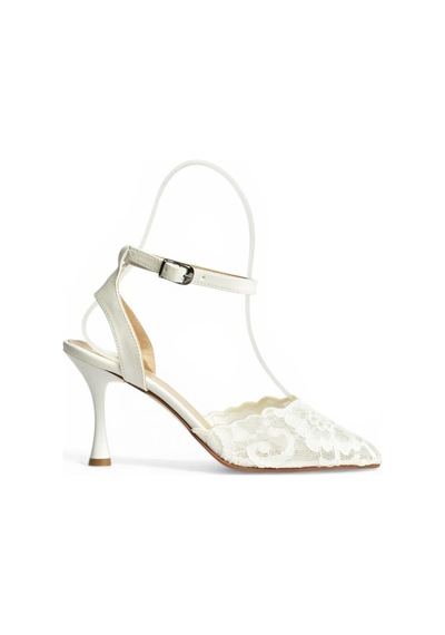 Fox Shoes Y752044206 Beyaz Dantelli İnce Topuklu Kadın Ayakkabı