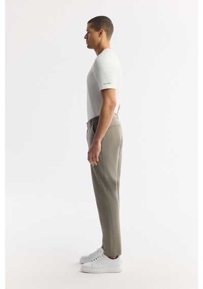 Avva Erkek Haki Beli Lastikli Bi-stretch Teknik Kumaş Slim Fit Pantolon A51y3077 Avva Erkek Haki Beli Lastikli Bi-stretch Teknik Kumaş Slim Fit Pantolon A51y3077