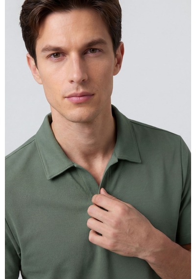 Açık Yeşil Rahat Form Yumuşak Dokulu Polo Yaka Erkek T-shirt - 88496 Camel