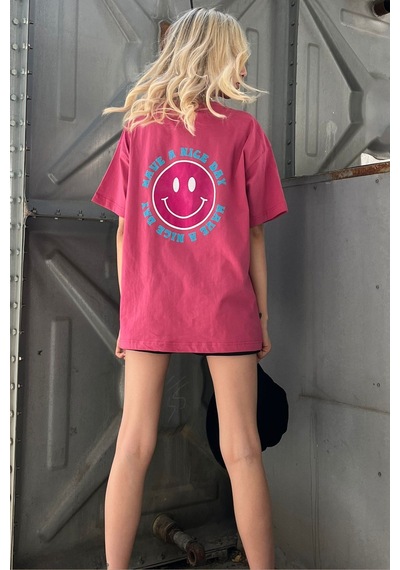 Madmext Pembe Arka Baskılı Oversize Yuvarlak Yaka Kadın Tişört-pembe Pembe Madmext Pembe Arka Baskılı Oversize Yuvarlak Yaka Kadın Tişört-pembe Pembe
