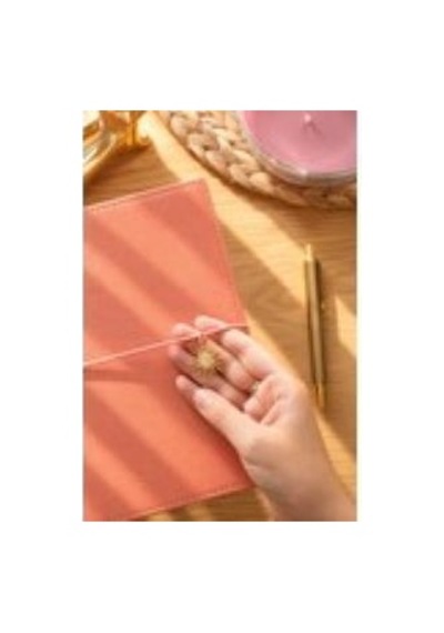 Victoria's Journals Charm-2027 Yılı Günlük Ajanda A5 -değişebilen Iç Ve Charm .yaldız Kenar. Somon