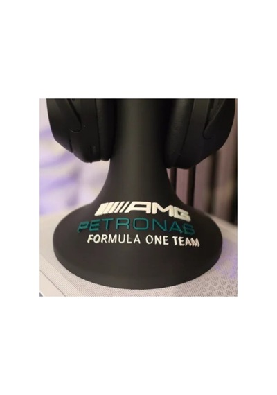 Formula 1 Mercedes Takımı Logolu Renkli Kulaklık Tutucu Dekoratif Ve Fonksiyonel