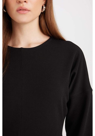 DeFacto Relax Fit Bisiklet Yaka Krep Uzun Kollu Maxi Siyah Elbise D7485AX24WNBK81 Siyah