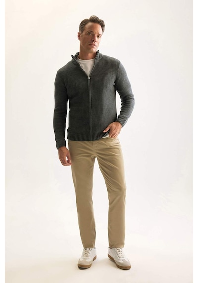 DeFacto Standart Fit Normal Kesim Yarım Balıkçı Yaka Fermuarlı Waffle Hırka R1195AZNSAR4