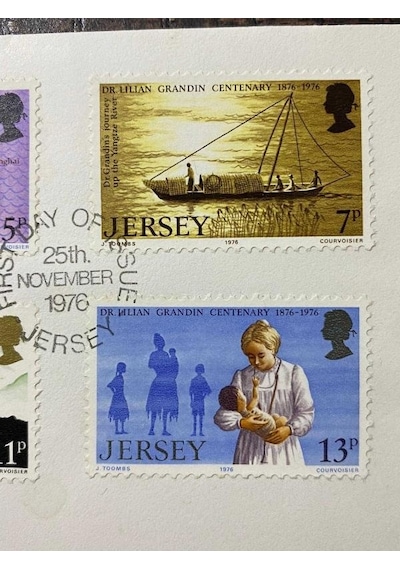 İngiliz Sömürge İngiltere İlk Gün Zarfı Ve Pulları Fdc Jersey'in İlk Kadın Doktoru Temalı Damgalı Tam Seri Jersey 1976, Dr Lilian Grandin'in Yıldönümü