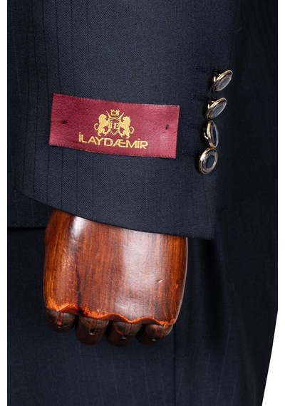 İlayda Emir Luxury, İtalyan Kesim, Slim Fit, Blazer, Çizgili, Erkek Takım Antrasit - Lacivert İlayda Emir Luxury, İtalyan Kesim, Slim Fit, Blazer, Çizgili, Erkek Takım Antrasit - Lacivert