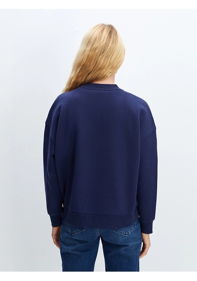 LC Waikiki Lcw Vision Lacivert Bisiklet Yaka Baskılı Oversize Kadın Kalın Sweatshirt Lacivert Hfh
