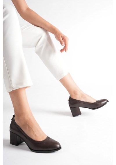 Analin Shoes Kadın Hakiki Deri Dikiş Detaylı Günlük Kalın Topuklu Ayakkabı Kahve