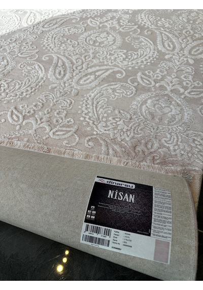 Nısan Halı Salon, Oturma, Yatak Odası Halısı Desen Kodu 15151-055 Toz Pembe