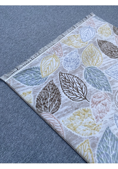 Yaprak Desenli Renkli Halı 150x160 Saçaklı Akrilik Kesme Halı