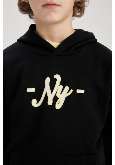 DeFacto Erkek Çocuk Oversize Geniş Kalıp Kapüşonlu Sırt Baskılı Sweatshirt B6135A824SPBK81