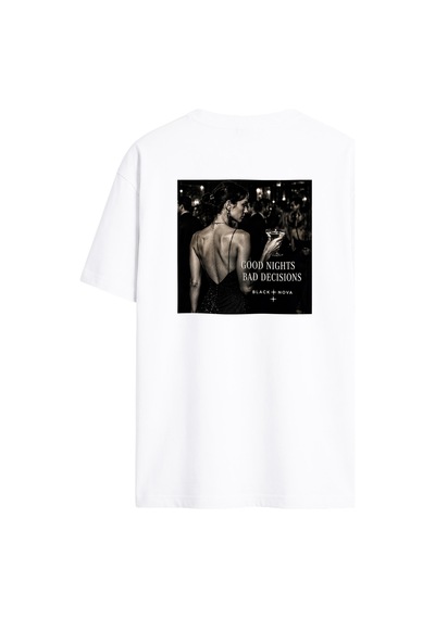 Black Nova Oversize Baskılı Unisex Tişört Bad Decisions Beyaz