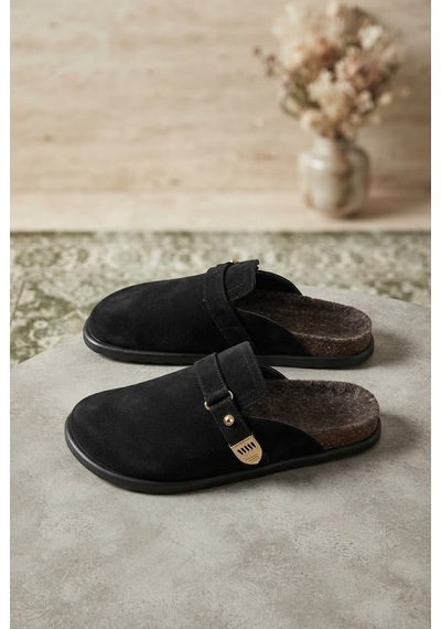 Shoetek Ralena Kadın Terlik Bantlı Tokalı Siyah Süet Shoetek Ralena Kadın Terlik Bantlı Tokalı Siyah Süet