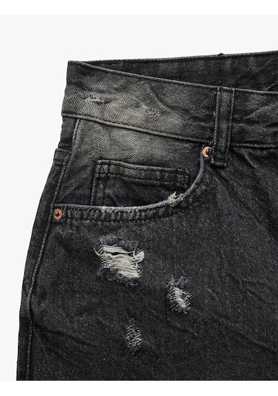 Koton Pamuklu Rahat Kalıp Katlı Paça Yırtık Denim Şort Siyah 5sal40012md Siyah