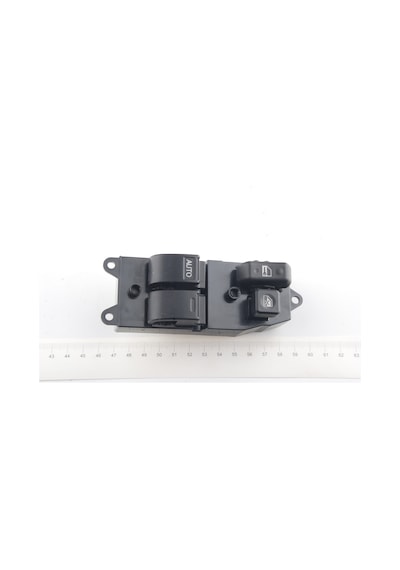 Toyota Uyumlu Yaris 1996-2006 Ön Sol Cam Açma Düğmesi Mcar 8482010100